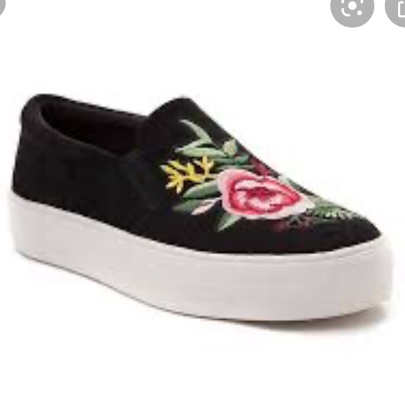 Steve Madden Shoes - Steve Madden Grace Slip Ons